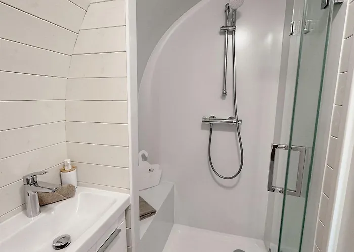 Kompleks wypoczynkowy Iglu Camp *